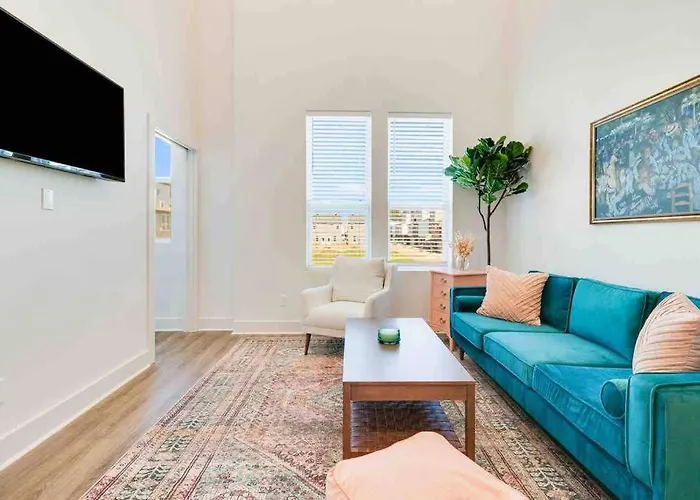 Pelican House*king Bed*fast Wifi*book Now